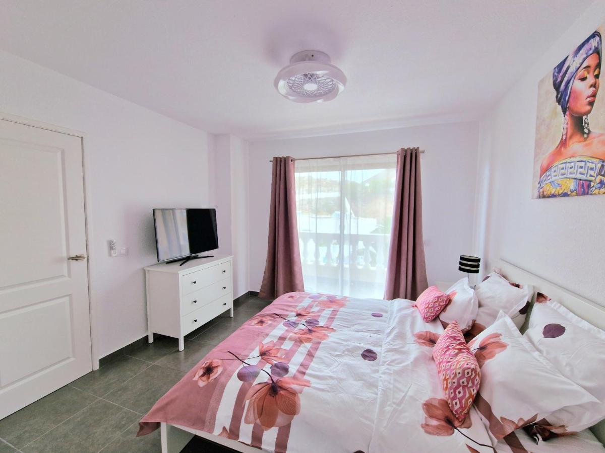 Rhea Calista Apartament لوس كريستيانوس المظهر الخارجي الصورة